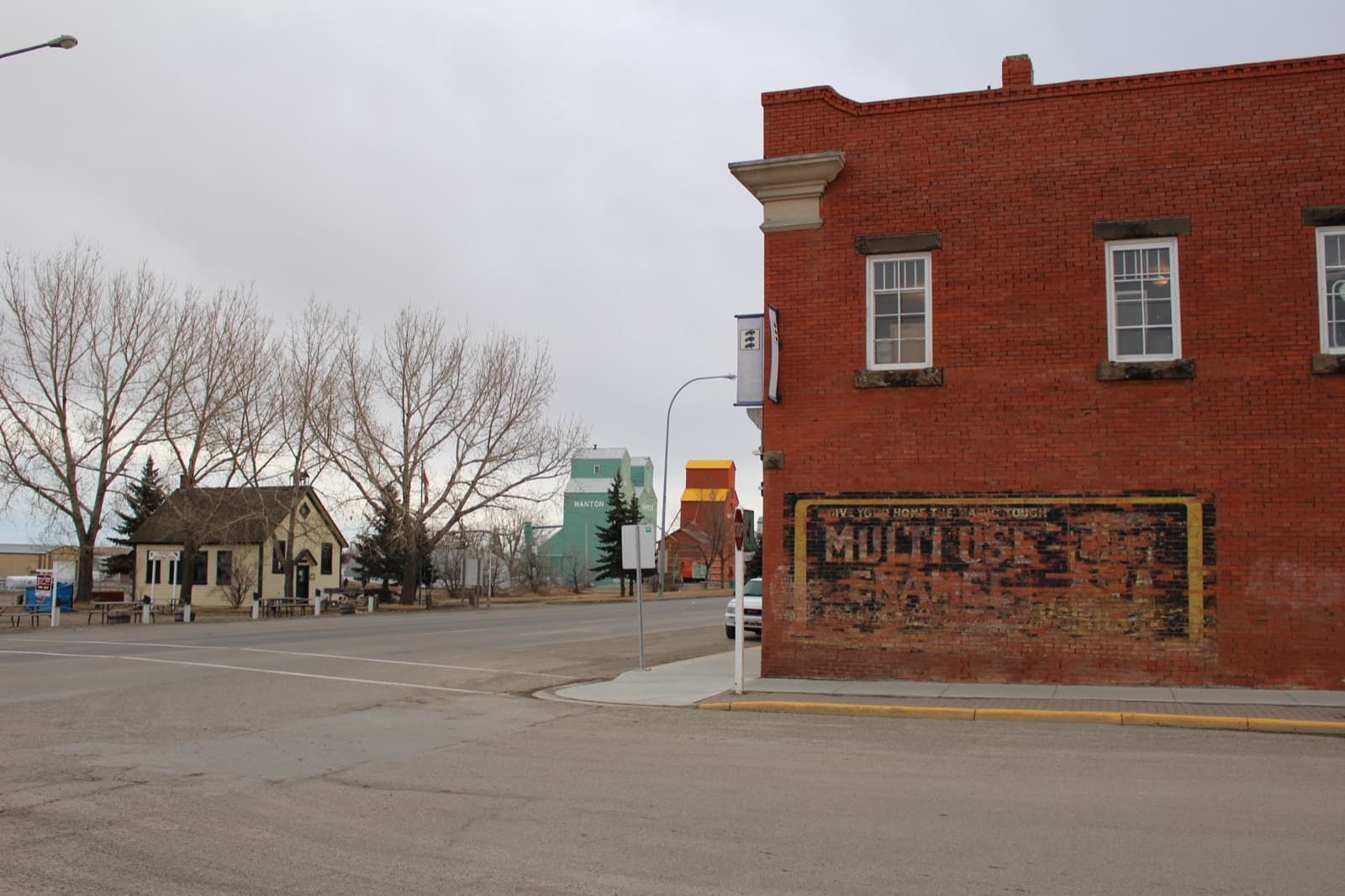 Nanton