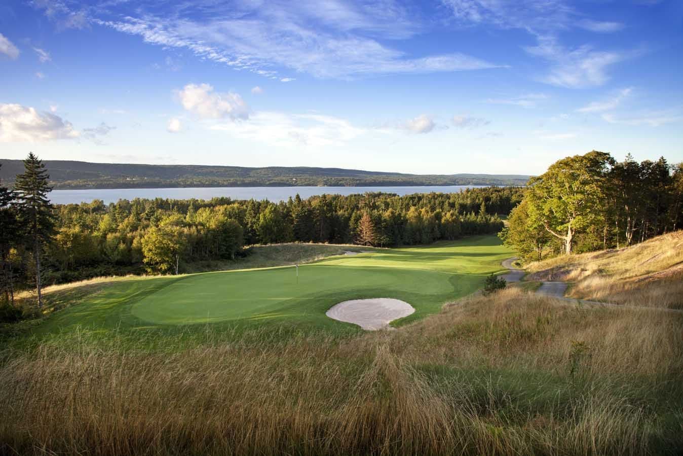 The Lakes Golf Club golf course