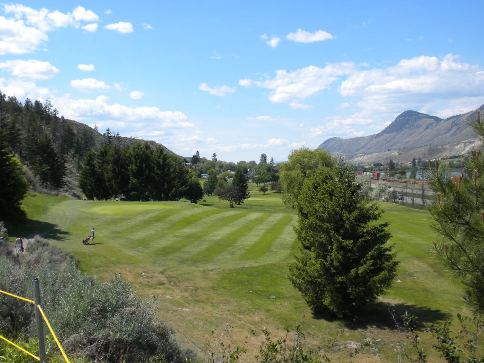 Pineridge Golf Course