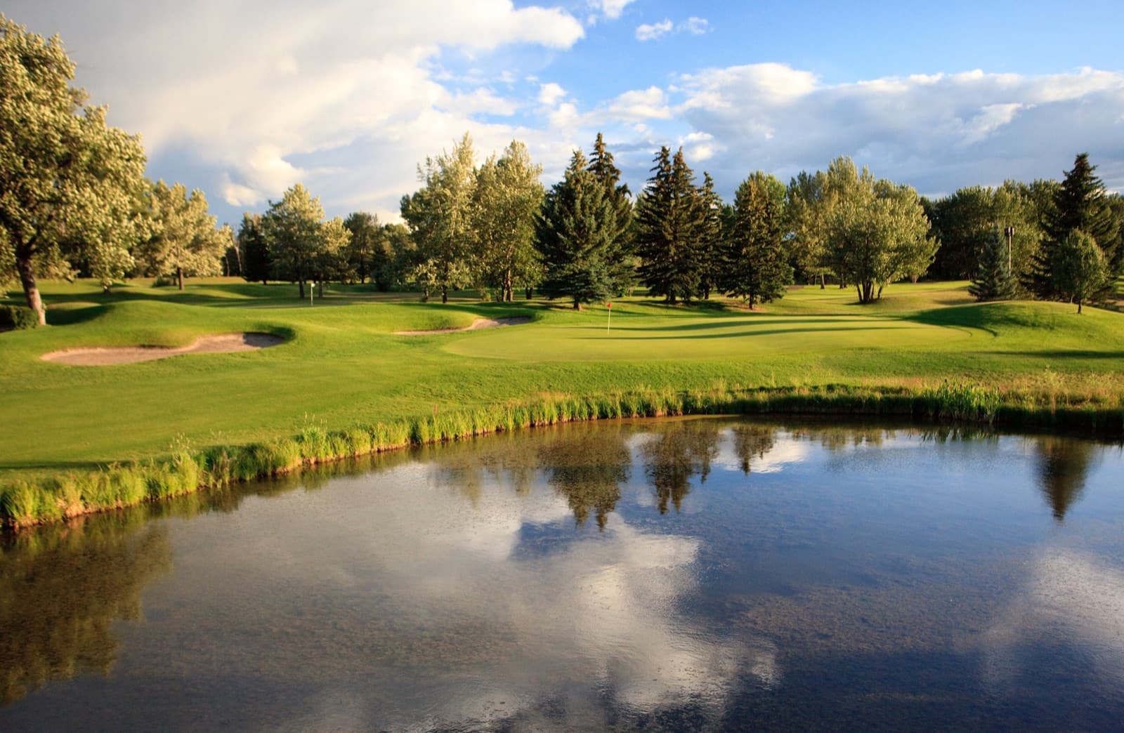 Highwood Golf & Country Club — Highwood 18