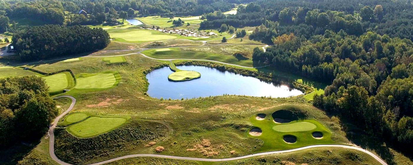 Wooden Sticks Golf Club golf course